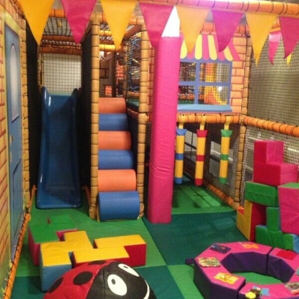 Children's Soft play Cafe on Chesham High Street Photo 5