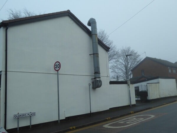 Freehold A5 Commercial Premises with 4 bedroom flat Takeaway Potential Restaurant Business For Sale Photo 5