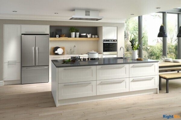 ESTABLISHED HOME IMPROVEMENTS SHOWROOM PROVIDING KITCHENS, BATHROOMS, BEDROOMS AND HOME OFFICES Photo 5