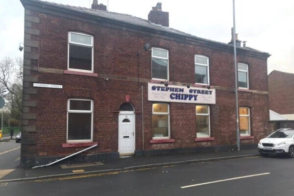 Fish & Chip Shop With Accommodation - Bury Photo 5