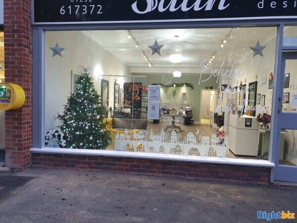 Unisex hair salon. Based in gu51 area. Established for over 30 years Photo 5