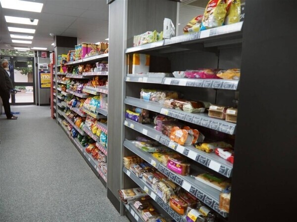 Off License & Convenience For Sale in Gainsborough Photo 5