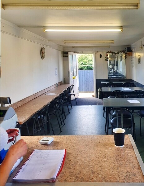 Well Established Cafe benefiting from a Vast Amount of Passing Trade Photo 4