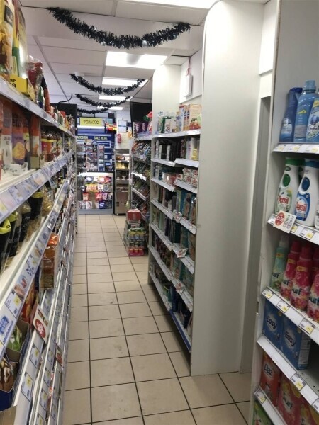 THRIVING LICENSED CONVENIENCE STORE IN KILMARNOCK Photo 5