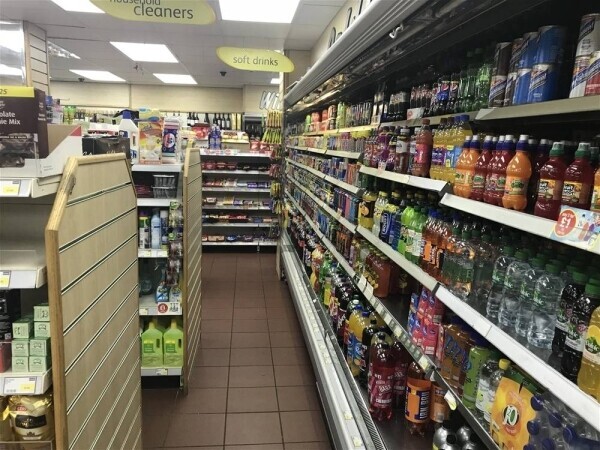 THRIVING LICENSED CONVENIENCE STORE & COUNTER NEWSAGENT IN SHIPLEY Photo 5
