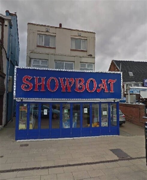 FREEHOLD AMUSEMENT ARCADE WITH STYLISH PRIVATE APARTMENT ON GREAT YARMOUTH SEAFRONT Photo 5