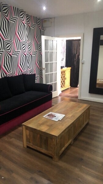 BEAUTY AND LASER CLINIC FOR SALE Photo 5