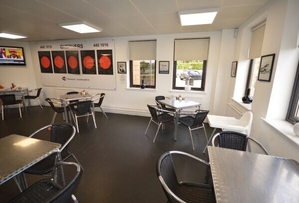 Quality cafe/takeaway business in busy location (ref 1330) Photo 5