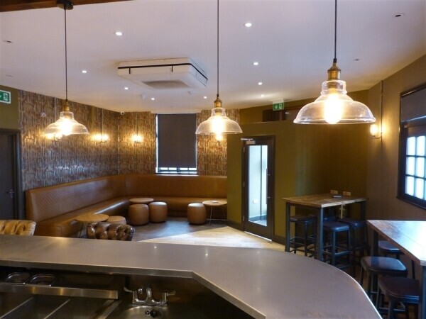 Former Wine/Cocktail Bar & Private Function Venue in Ingatestone, Essex. Suit alternative uses Photo 5