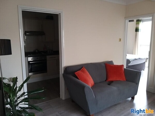 FREEHOLD OFF-LICENCE WITH 2 x SELF-CONTAINED TWO-BEDROOM FLATS, Cheltenham, Gloucestershire Photo 5