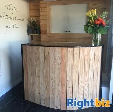 Popular Hair Salon near Newton Abbot with plenty of room for expansion Photo 5