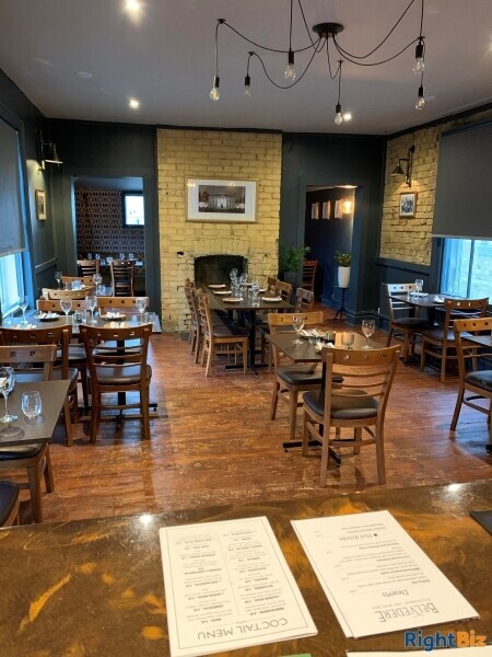 TRULY STUNNING – FOUR STOREY RESTAURANT/WINE BAR & COCKTAIL LOUNGES Photo 5