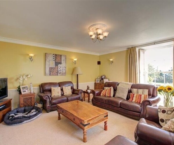 18 Acres, Kennels, Cattery and Pet Cremation service - Cornwall Photo 5