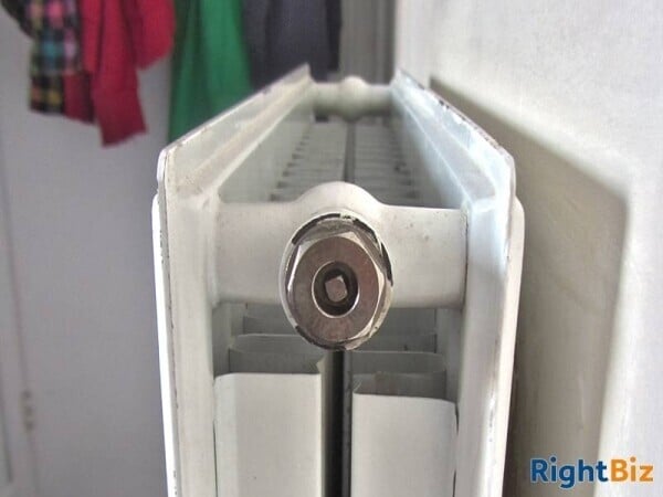 Well established Heating and Plumbing business for Sale. Photo 5