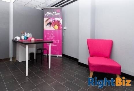 Tanning Salon Beauty Treatment Room and Nail Bar Holbeach Photo 5