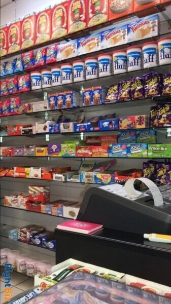 American candy shop for sale in Stratford Centre Photo 5