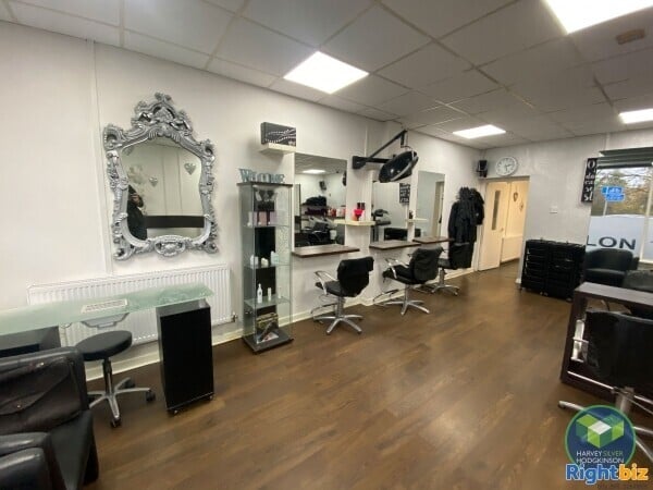 HAIR SALON: BURY: Photo 5