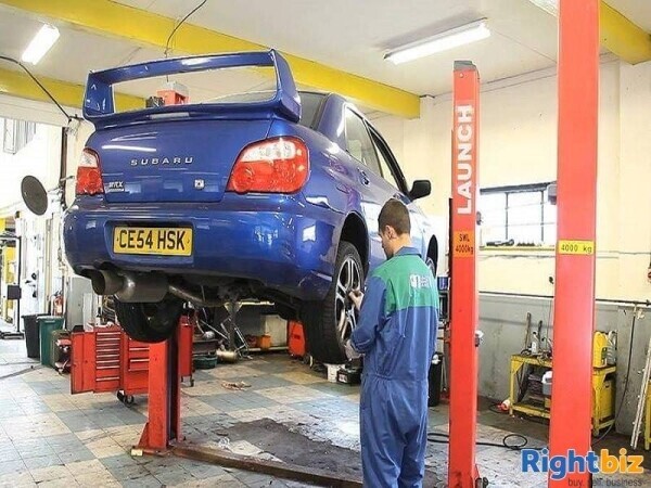 Well established car repairs & mot business for sale. Photo 5