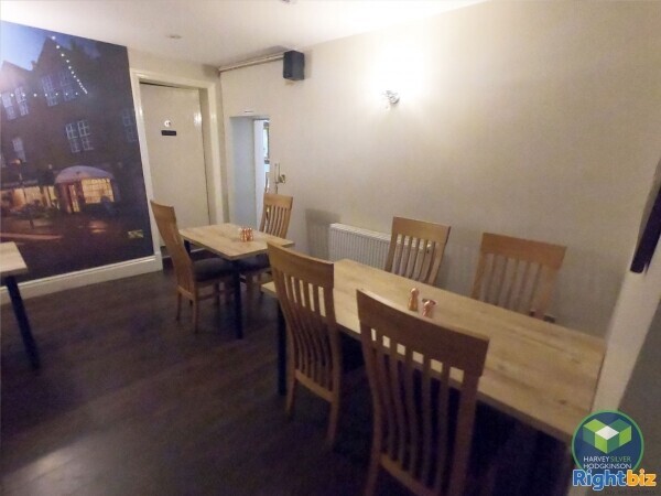 CAFE: PRESTBURY: Photo 5
