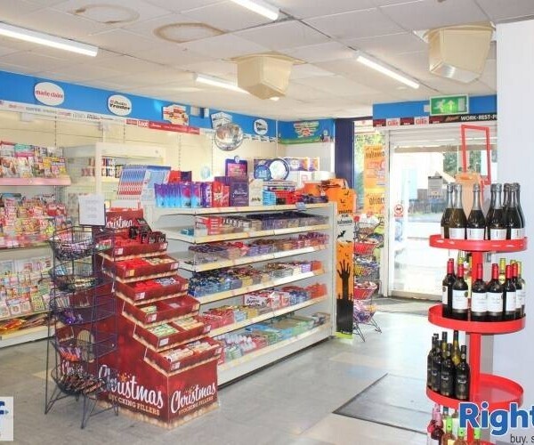 CONVENIENCE STORE & POST OFFICE MAINS/COMBI - CAMBRIDGE, CAMBS Photo 5