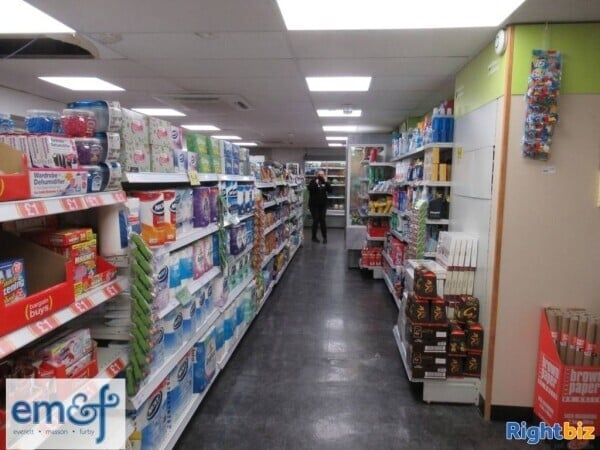 LEASEHOLD CONVENIENCE STORE - THORNTON CLEVELEYS Photo 5