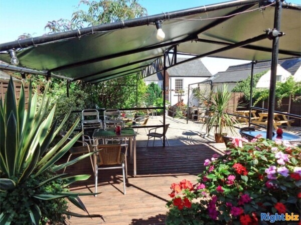 GLOUCESTERSHIRE - ESTABLISHED AWARD WINNING REAL ALE & CIDER VENUE Photo 5
