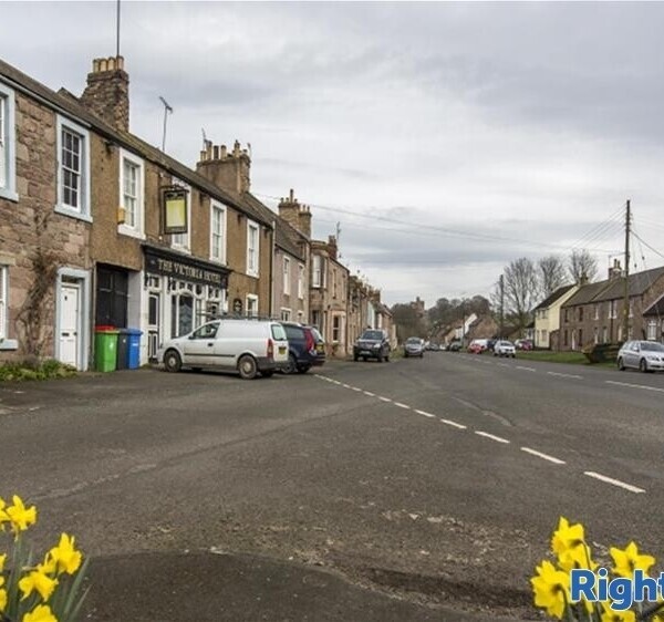 NORTHUMBERLAND - VILLAGE FREEHOLD PUB Photo 5