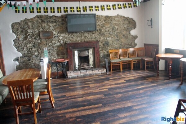 BULL HOTEL - BUSY TOWN CENTRE 22 BEDROOM HOTEL CLOSE TO A NUMBER OF BUSY TOURIST ATTRACTIONS Photo 5