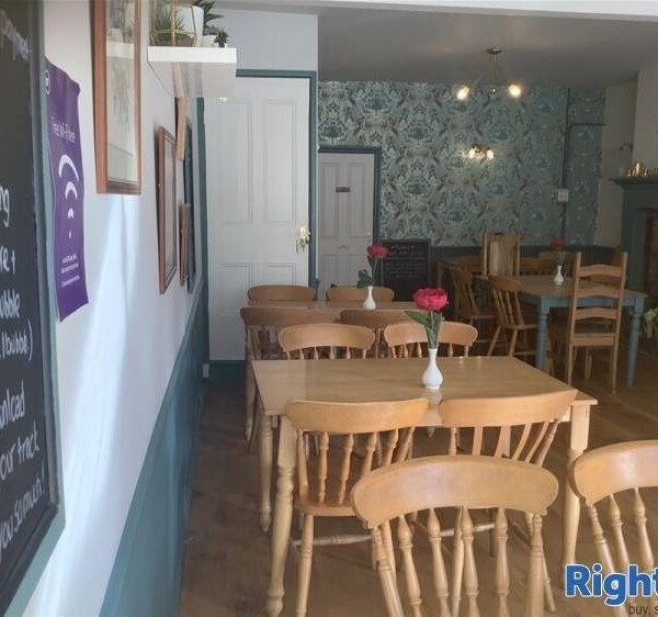 Cafe & Sandwich Bars For Sale in Barnoldswick Photo 5