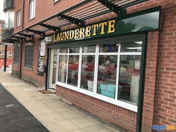 Launderette for sale in Stretford Rd. Manchester Photo 5