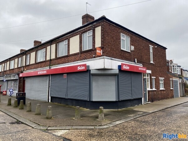 Two Units For Sale: Convenience Store & Closed Newsagent Unit in Middlesbrough Photo 5