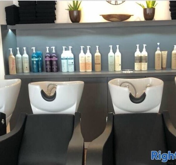 Highly rated Hair and Beauty business for sale Photo 5