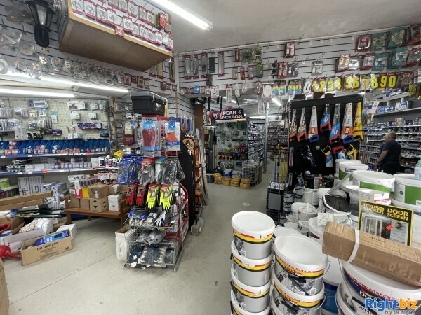 Well Established Independent DIY Store Photo 5