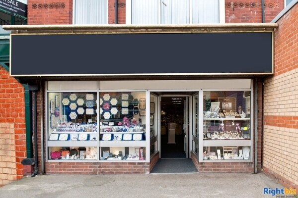 Well established Jewellers located on the Fylde coast Photo 5