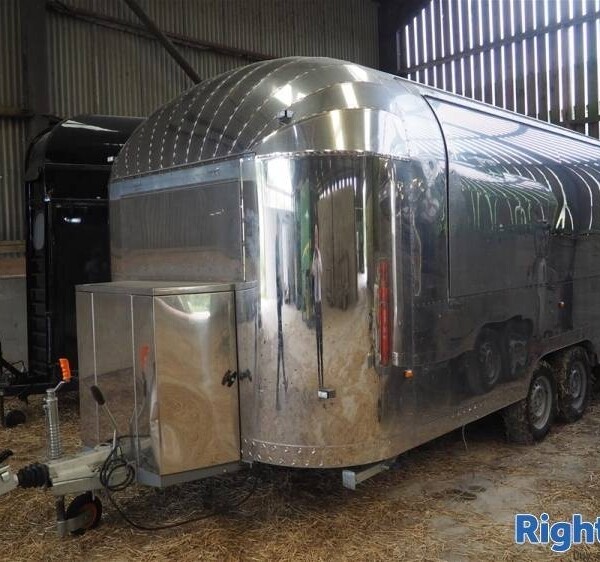 Outside Catering For Sale in Driffield Photo 5