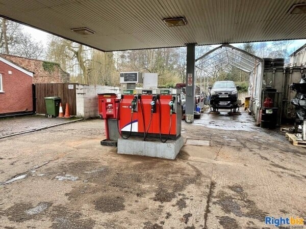 Freehold MOT Garage Services Biz, Commercial Buildings, Petrol Forecourt, Shop, Attached Stone House Photo 3
