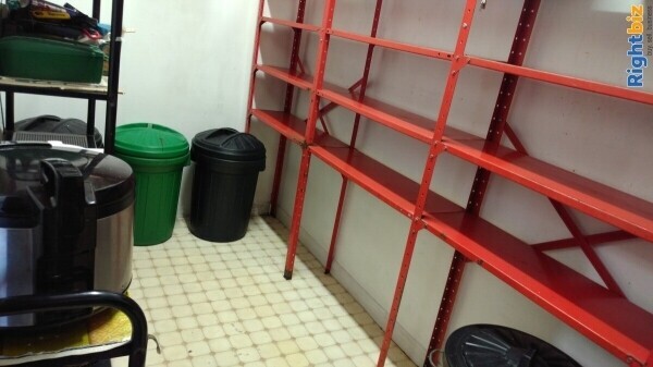 Family Run Chinese takeaway for sale with 4 bedrooms flat for sale in Harefield, London Photo 5