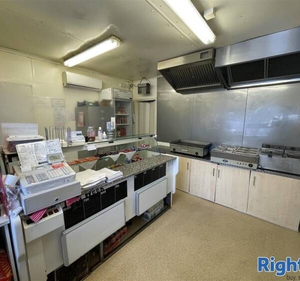 Cafe & Sandwich Bars For Sale in Normanton Photo 5