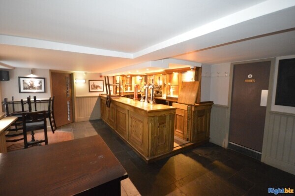 Substantial pub premises in a popular Fife village (ref 1416) Photo 5
