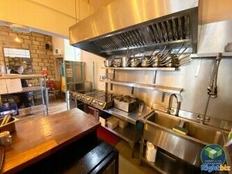 LICENSED RESTAURANT & CAFE: TODMORDEN: Photo 5