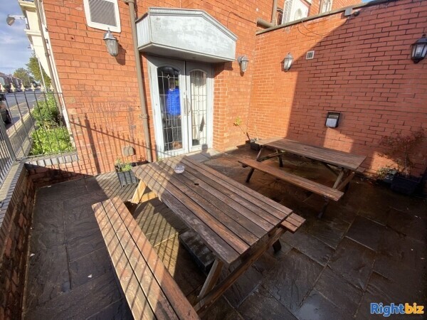 LICENSED RESTAURANT: FARNWORTH: Photo 5
