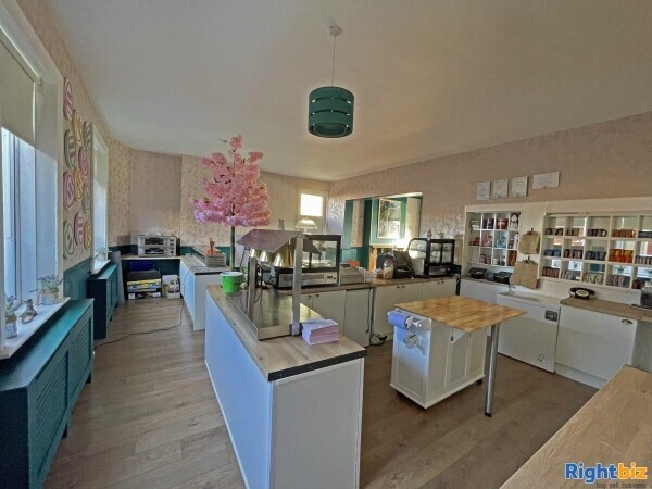 NORTHUMBERLAND - FREEHOLD RESTAURANT & TAKEAWAY Photo 5