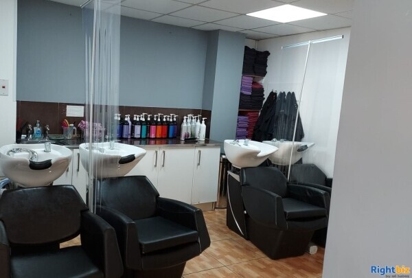 Boutique Hairdressing Salon in Chelmsford Essex Photo 5