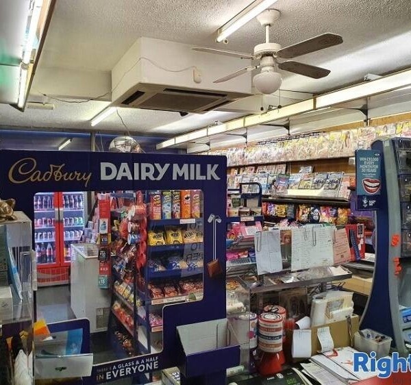 Extremely well established Convenience Store for sale Photo 5