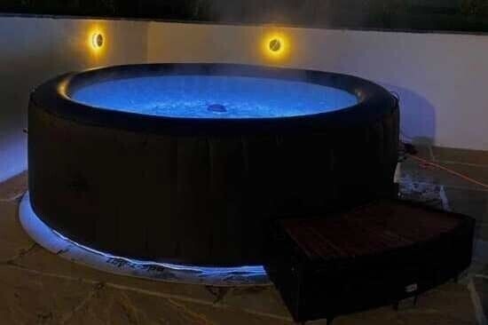 Relocatable Hot Tub & Party Hire - Lancaster Photo 5