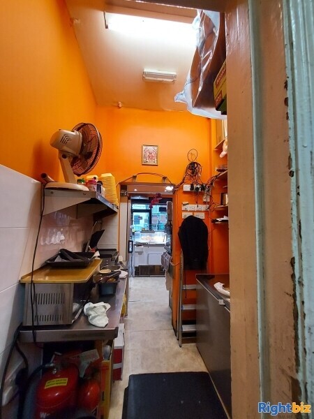 Coffee shop/Sandwich Bar for sale near a station parade in Harrow Photo 5