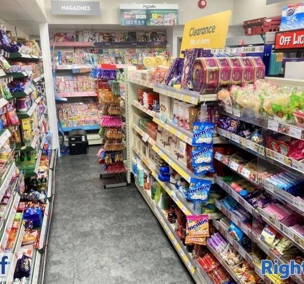 CONVENIENCE STORE Photo 5