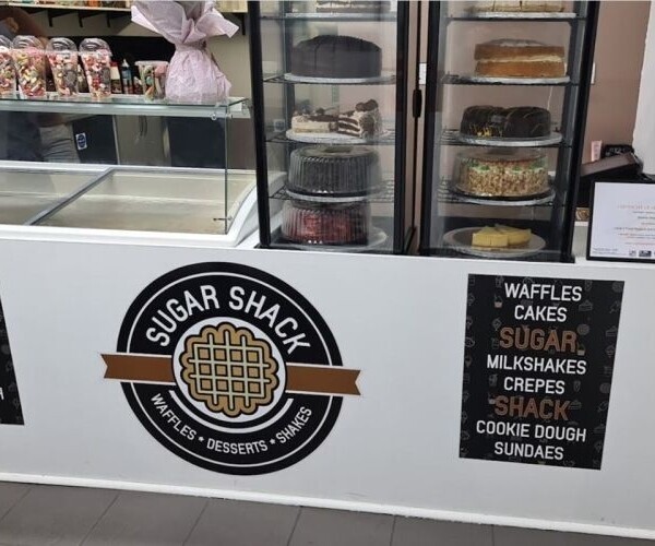 Established Dessert Parlour - Oldham Photo 5