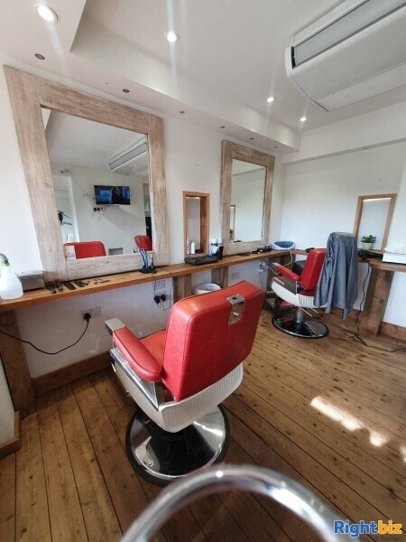 Leasehold mens barbers for sale Shalford surrey Photo 5
