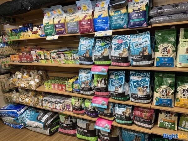 Leasehold Pet Shop in Popular Coastal Town Photo 5